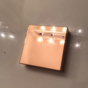 New. Ted Baker Blush Palette